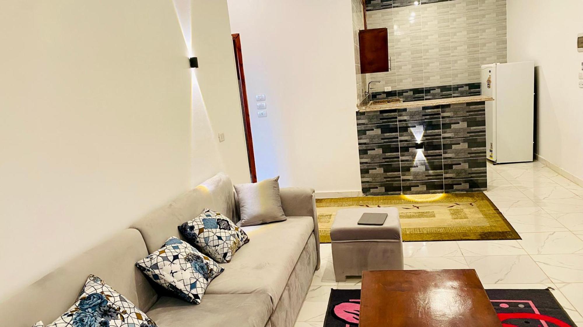 Villa Sun Wing - Guest House ลักซอร์ ภายนอก รูปภาพ